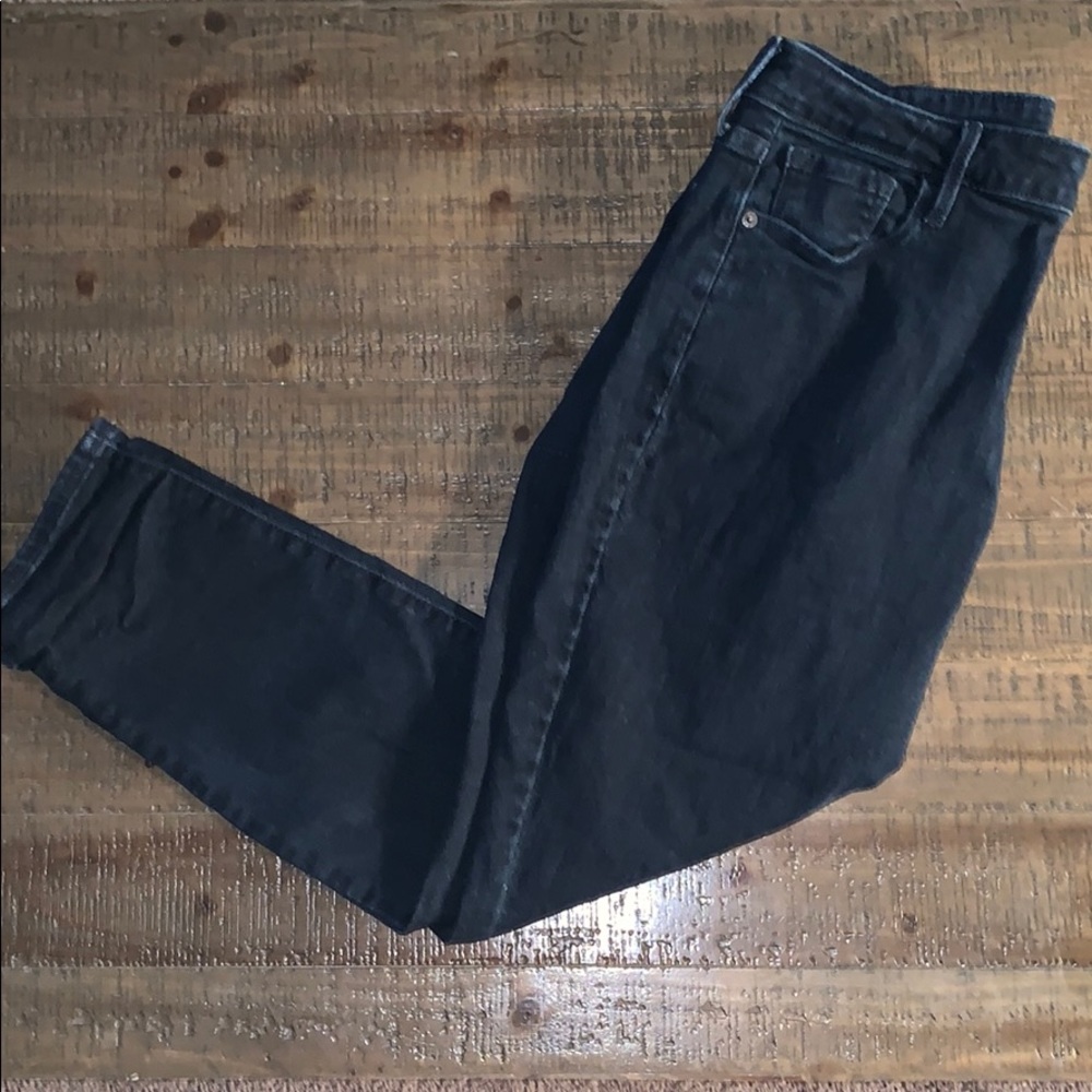 Woman’s Old Navy Jeans